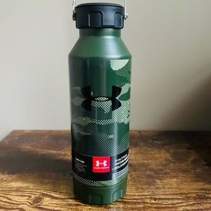 NWT Under Armour Camo Thermos Steel Water bottle